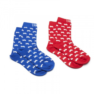 300_n18_txf30_c4_00_yamaha_christmas_socks_redblue_studio_001.jpg